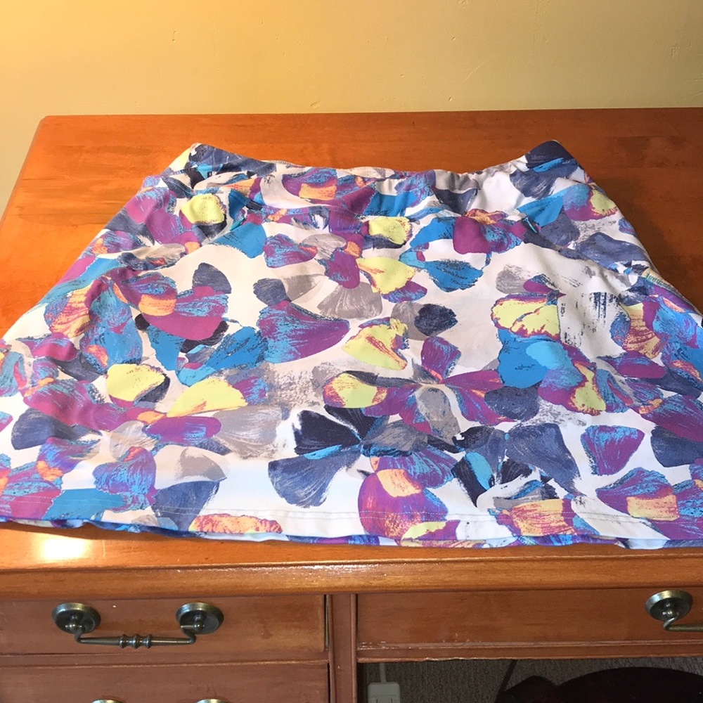 Title nine skort size medium